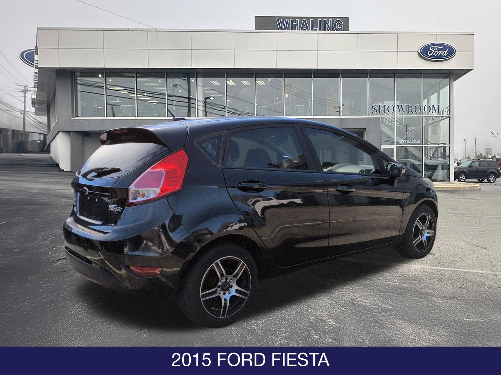 Used 2015 Ford Fiesta SE image 3