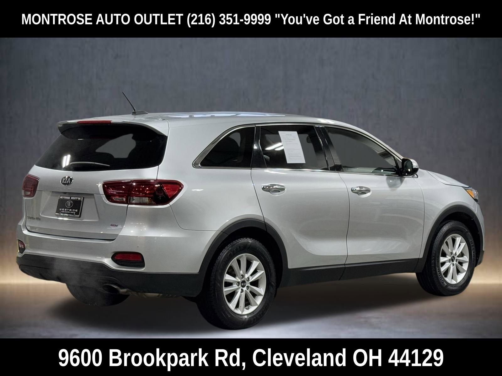 Used 2020 Kia Sorento LX image 4