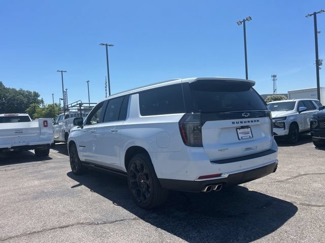 Used 2026 Chevrolet Suburban High Country AWD/4WD image 5