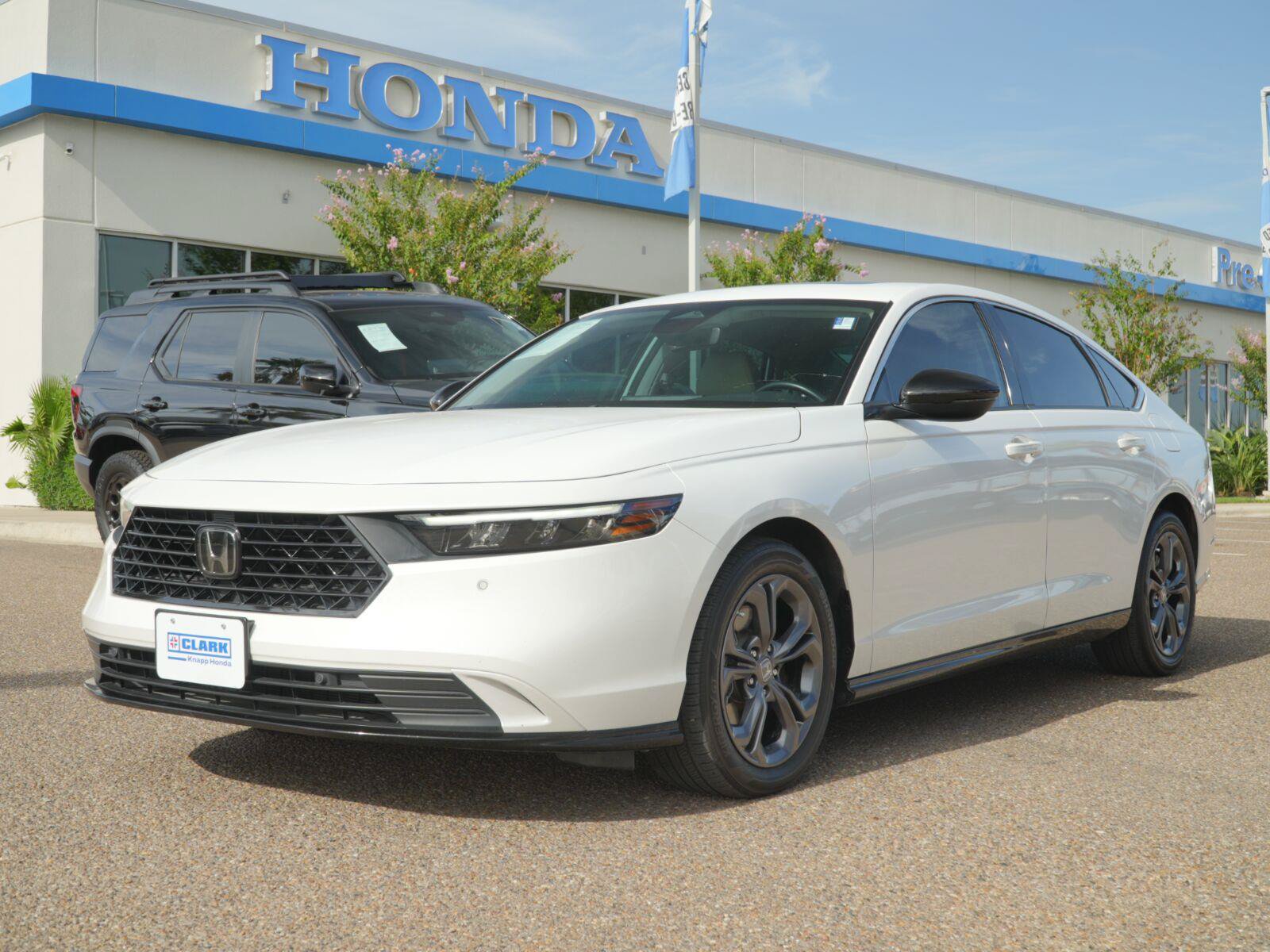 Used 2024 Honda Accord EX-L video 1