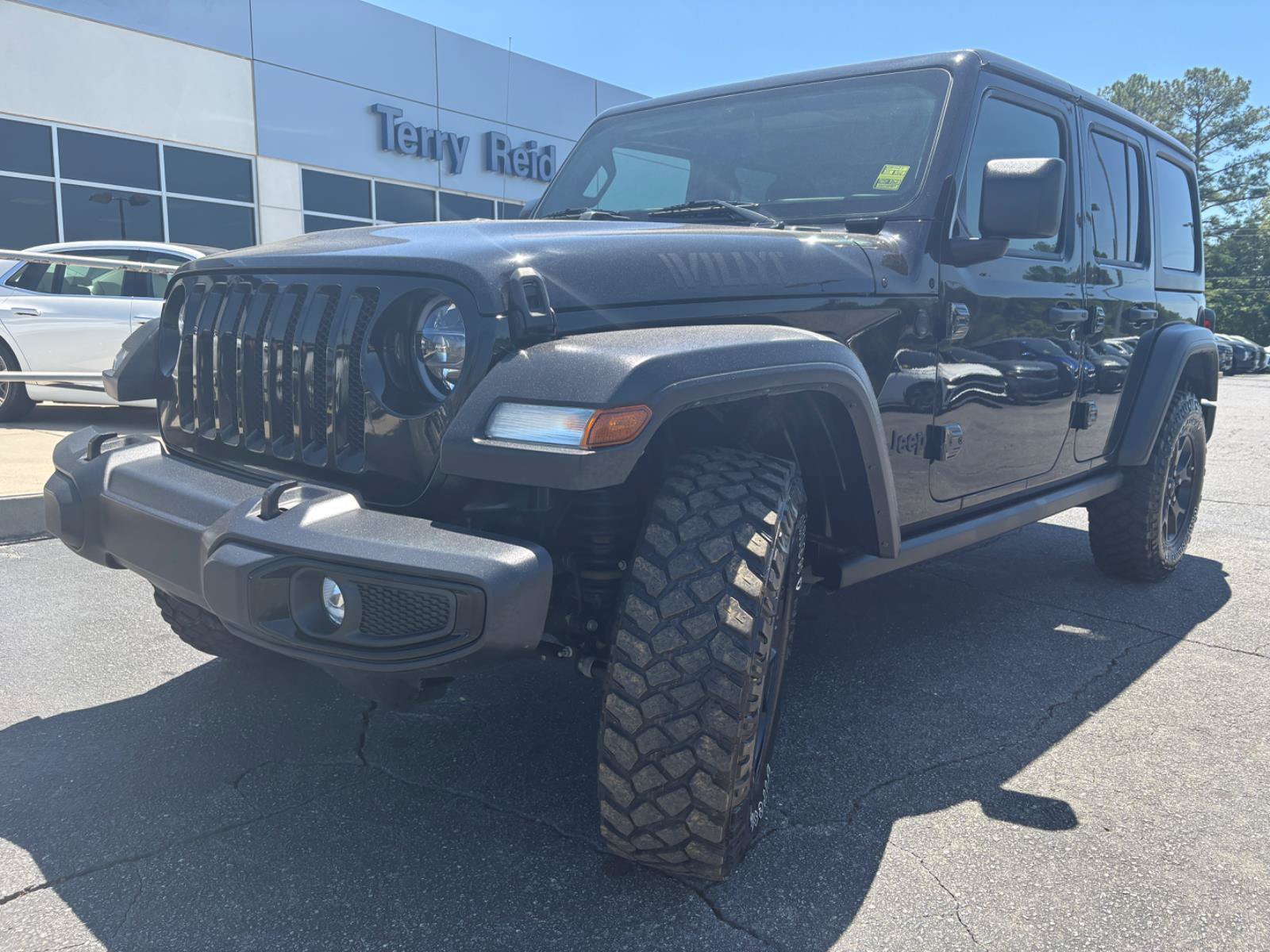 Used 2022 Jeep Wrangler Unlimited Sport AWD/4WD image 1