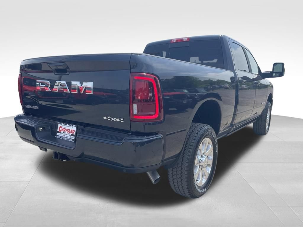 New 2026 RAM 2500 Laramie AWD/4WD image 12