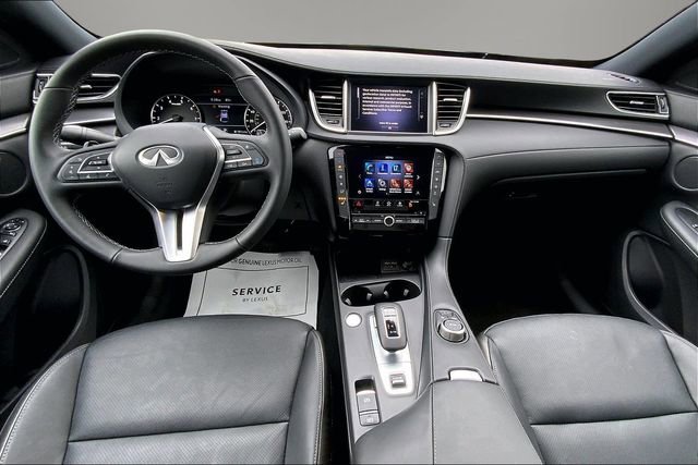 Used 2025 INFINITI QX55 Luxe w/ Accent Package image 12