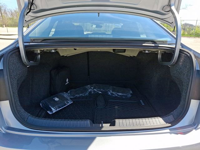 Used 2022 Volkswagen Jetta S image 28