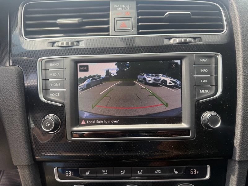 Used 2017 Volkswagen GTI Autobahn FWD image 12