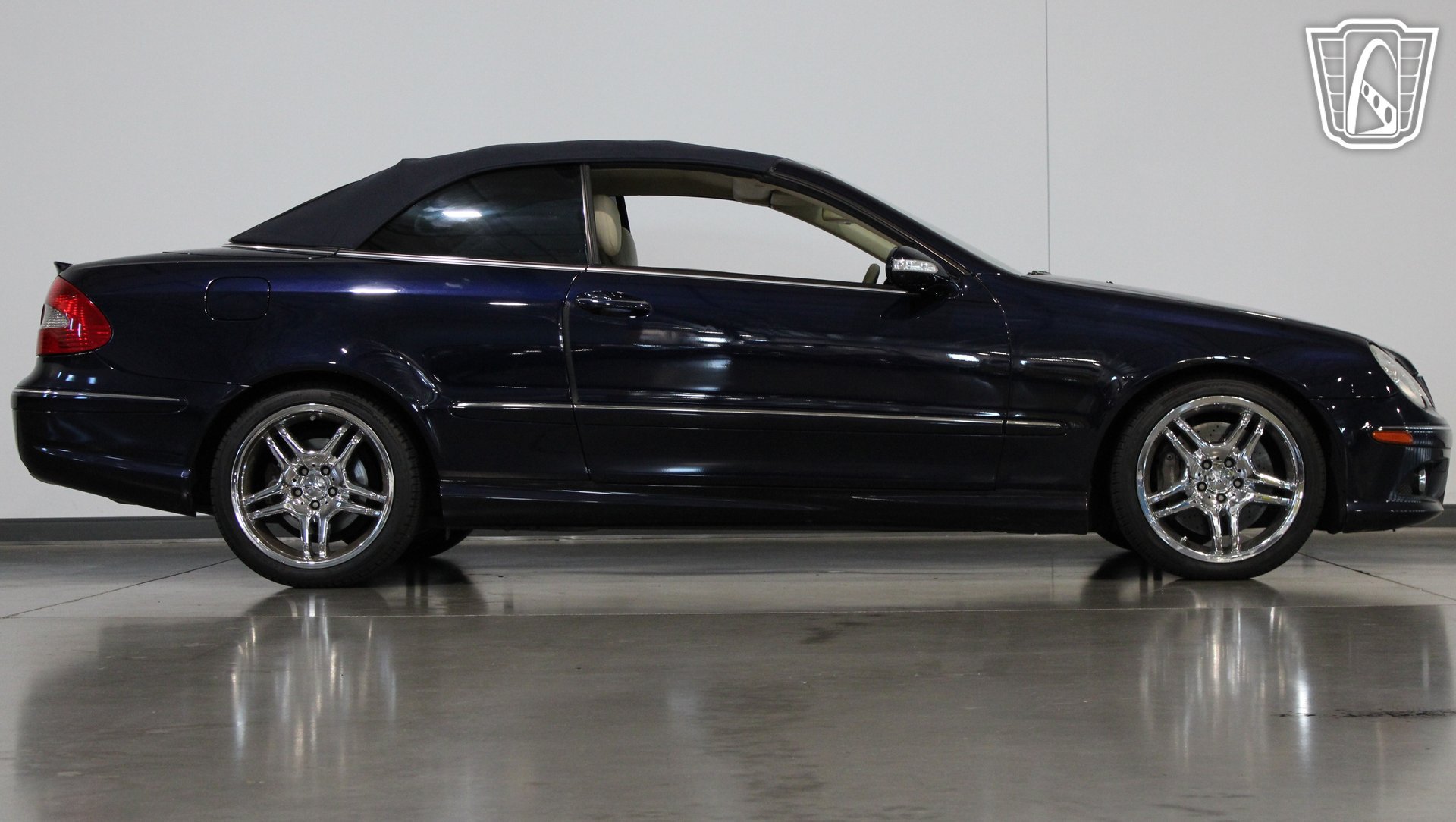 Used 2008 Mercedes-Benz CLK 550 Cabriolet image 22