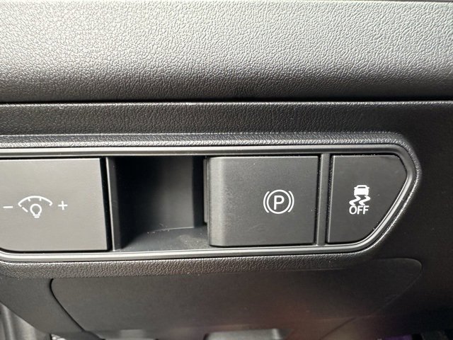 New 2025 Kia K4 LXS image 36