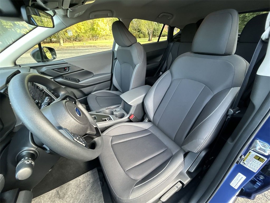Used 2025 Subaru Crosstrek 2.0i Premium image 15