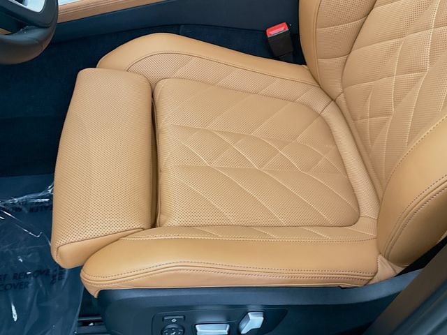 Used 2024 BMW X5 xDrive40i w/ Premium Package AWD/4WD image 19