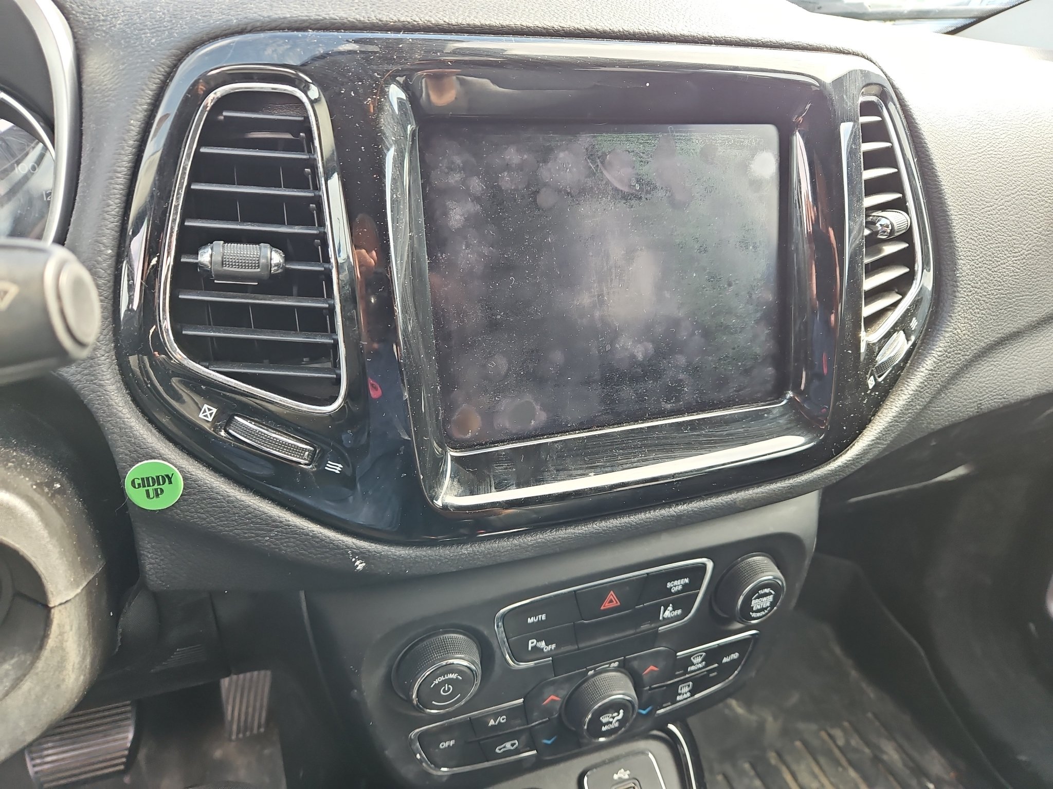 Used 2018 Jeep Compass Limited w/ Navigation Group AWD/4WD image 10