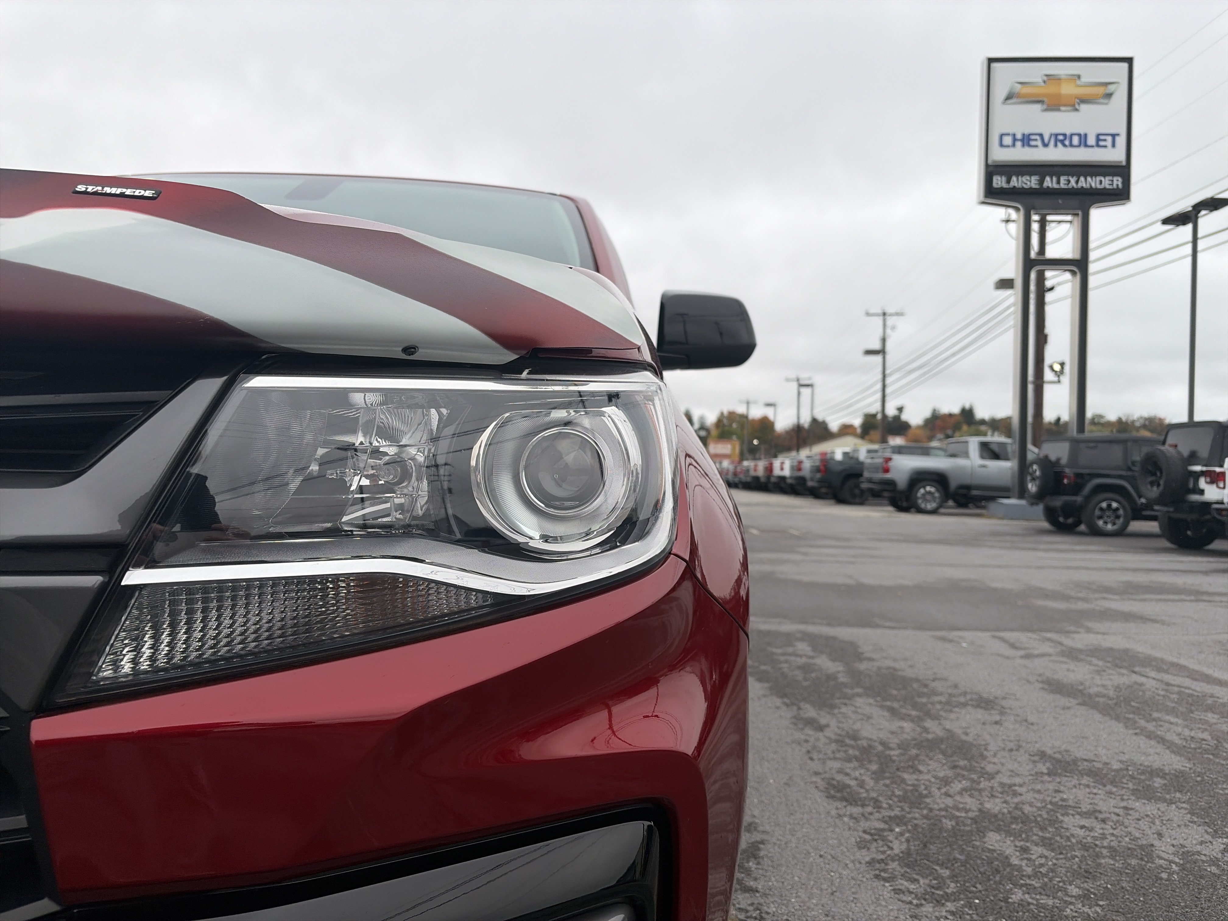 Used 2021 Chevrolet Colorado Z71 AWD/4WD image 5