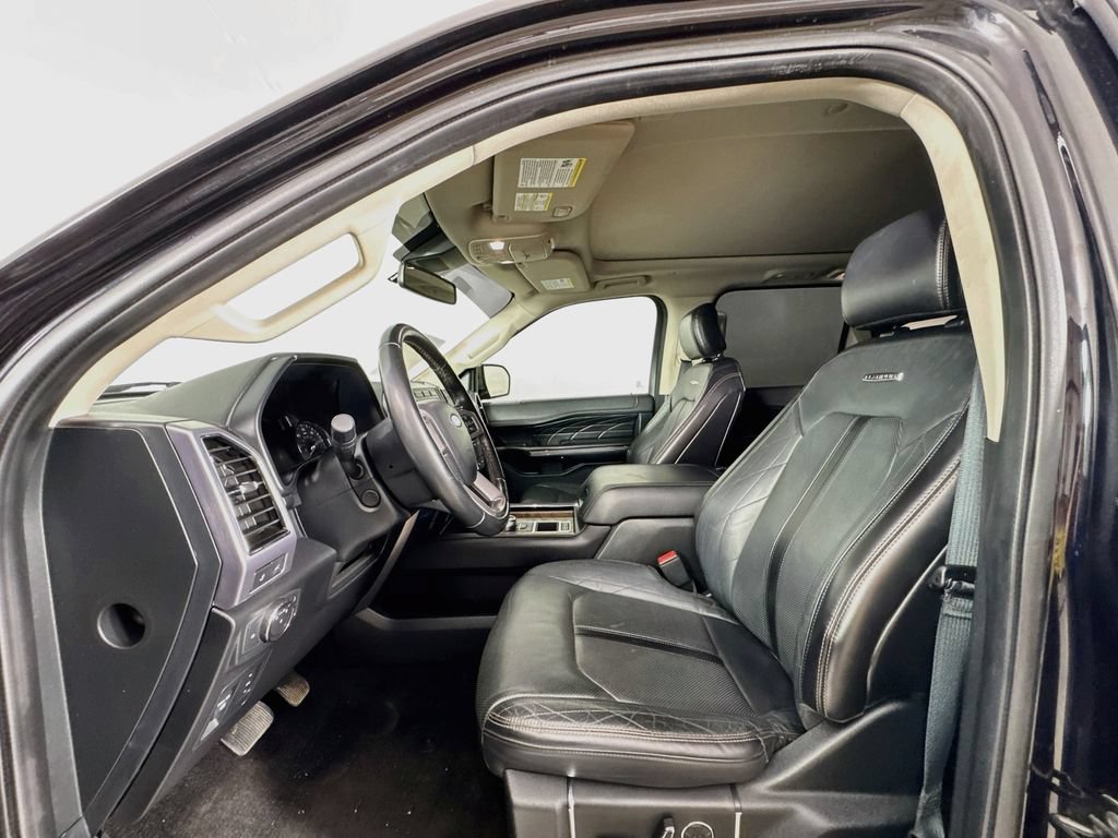 Used 2019 Ford Expedition Platinum RWD image 23