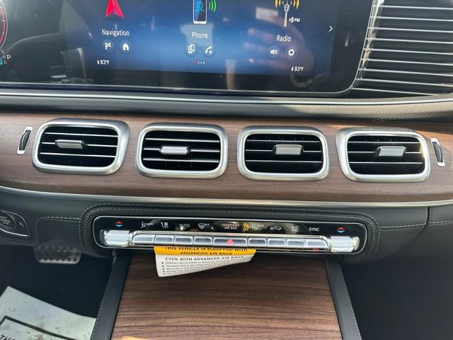 New 2026 Mercedes-Benz GLS 580 4MATIC image 44