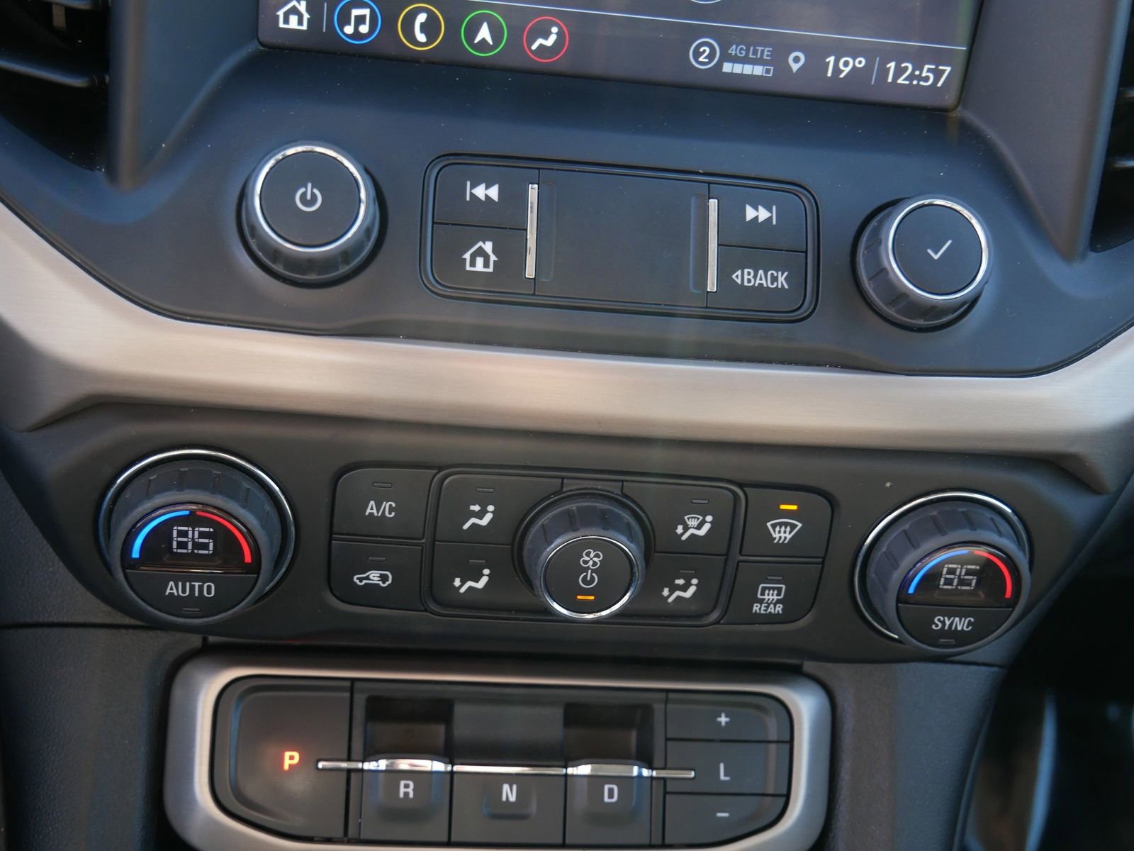 Used 2023 GMC Acadia Denali w/ Black Diamond Edition image 20