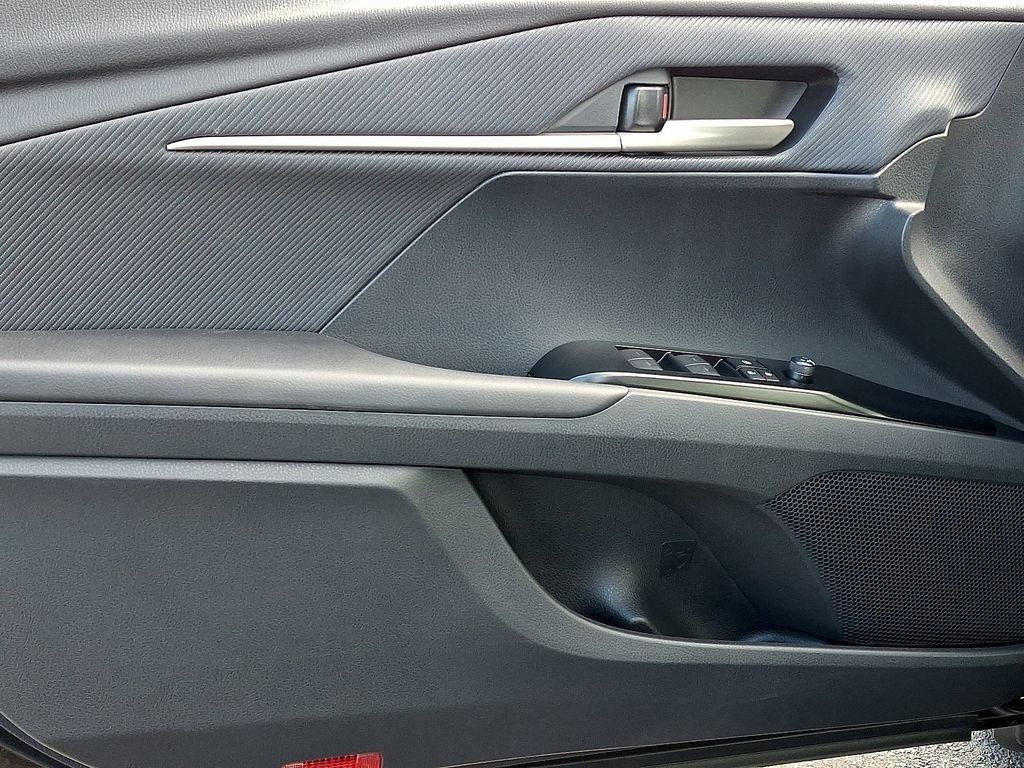 New 2026 Toyota Camry SE FWD image 9
