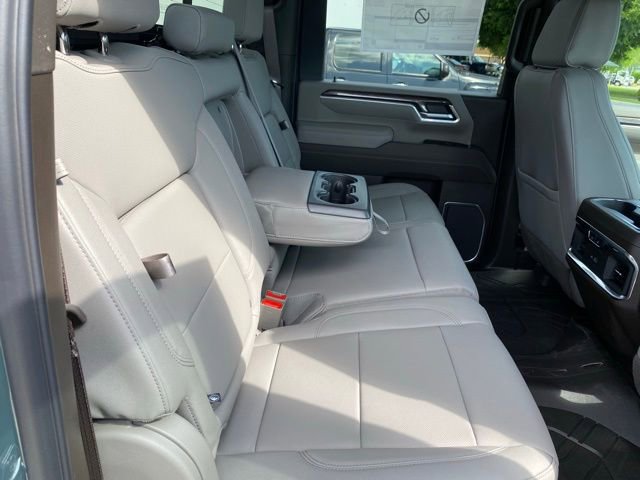 New 2026 Chevrolet Silverado 2500 LTZ w/ LTZ Convenience Package AWD/4WD image 24