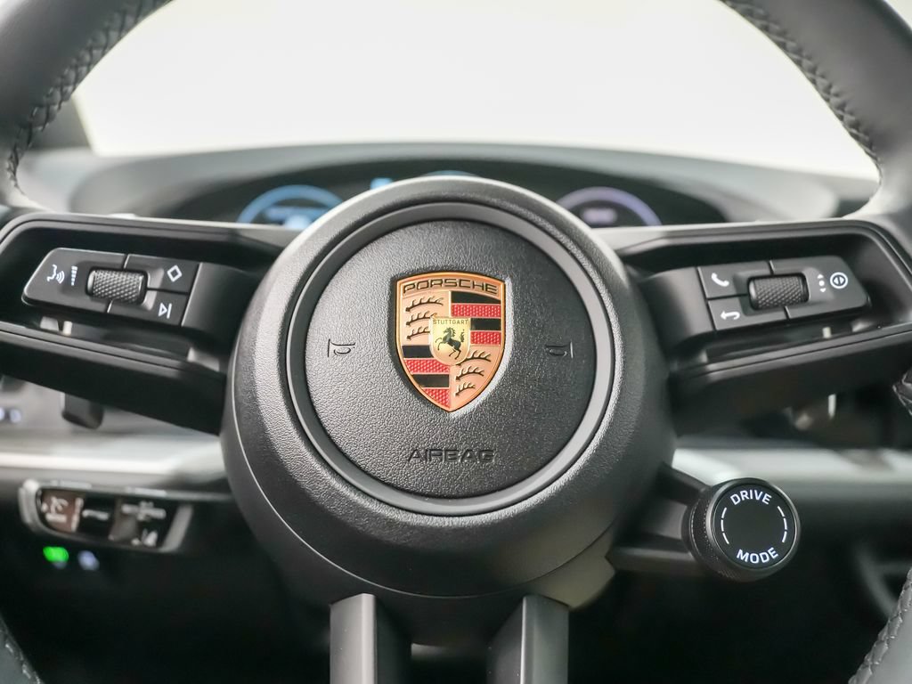 New 2026 Porsche Cayenne AWD/4WD image 25