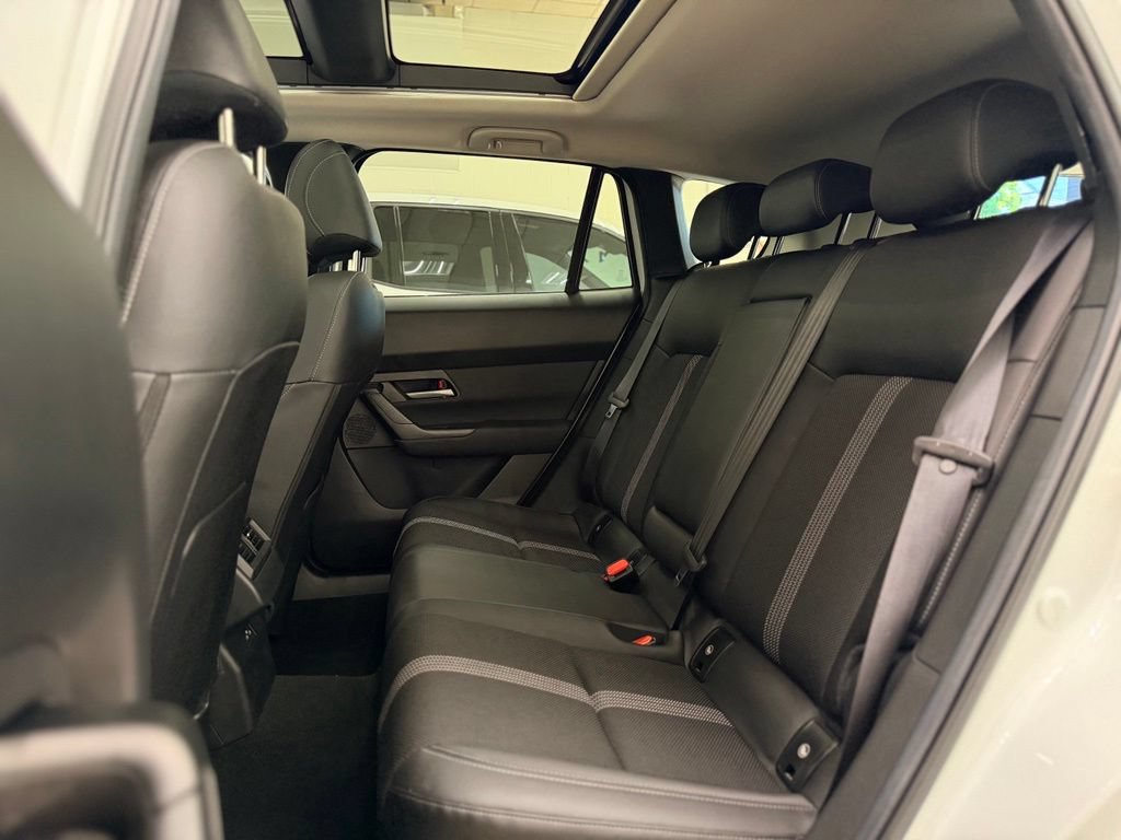 Used 2026 MAZDA CX-50 AWD 2.5 S w/ Preferred Pkg image 23
