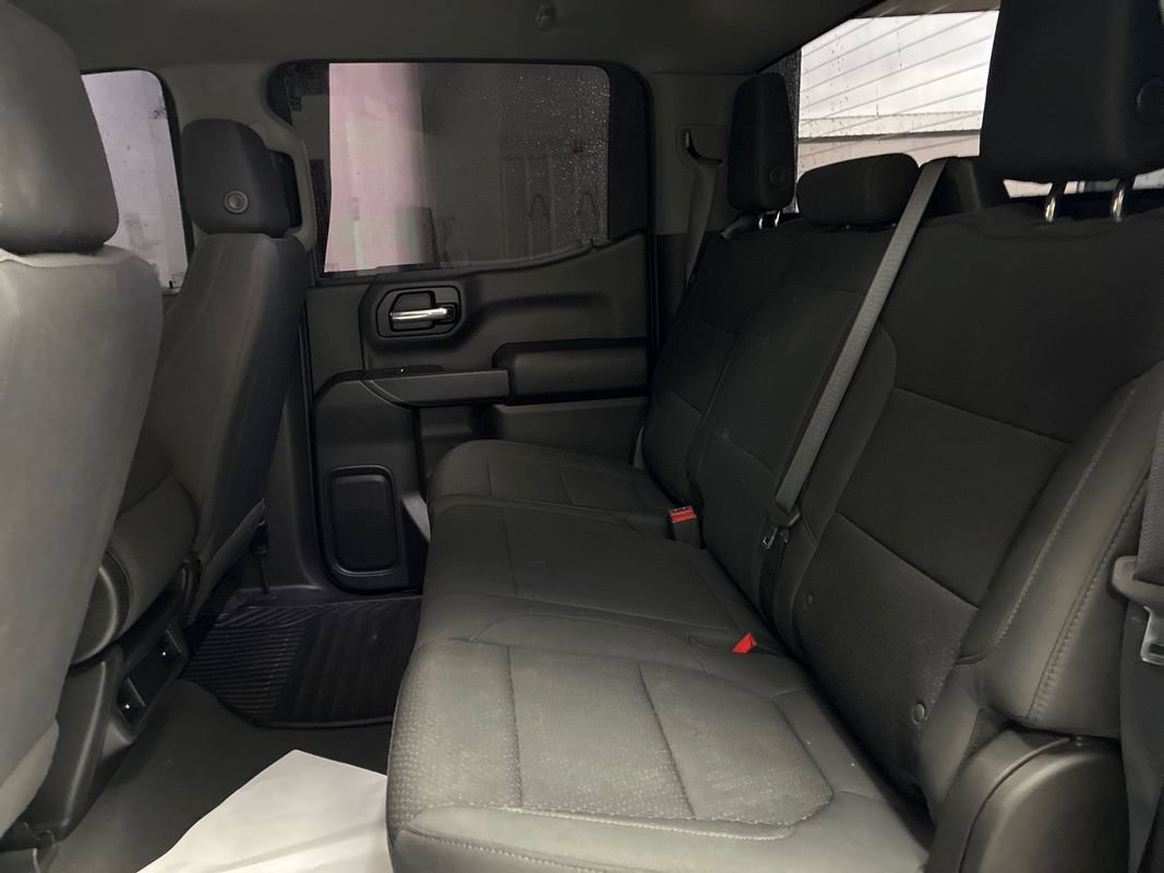 Used 2021 Chevrolet Silverado 1500 Custom w/ Safety Confidence Package AWD/4WD image 16