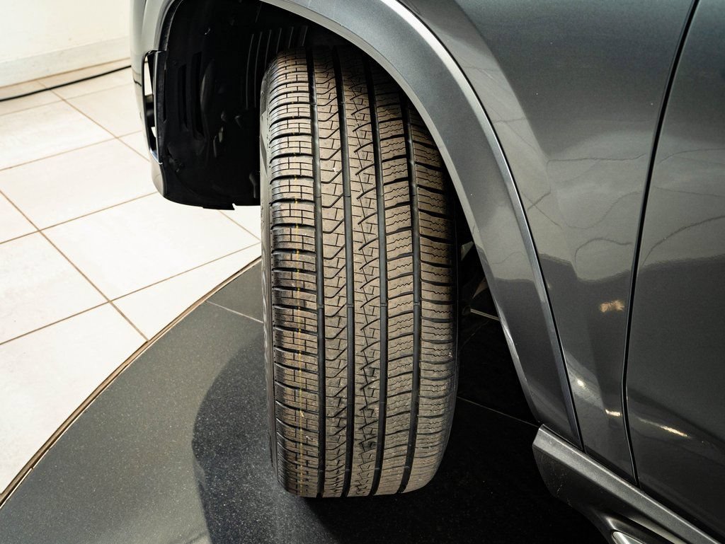 Certified 2022 Mercedes-Benz GLS 450 4MATIC image 40