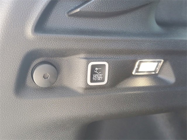 New 2025 Jeep Grand Cherokee L Altitude image 7