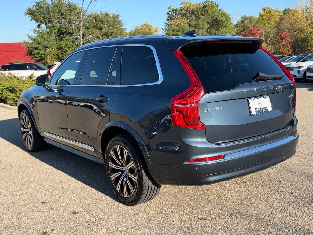 Certified 2024 Volvo XC90 B5 Plus AWD/4WD image 3