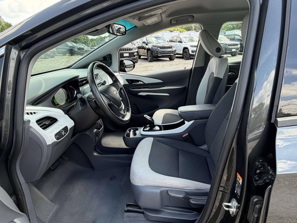 Used 2020 Chevrolet Bolt LT FWD image 14