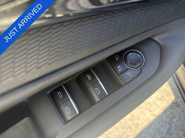 New 2026 Chevrolet Blazer EV RS w/ Super Cruise Package AWD/4WD image 13