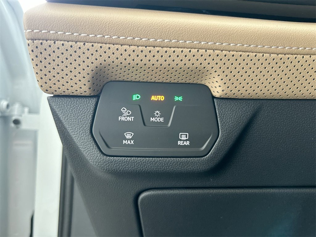 New 2026 Volkswagen Atlas Cross Sport SE image 15