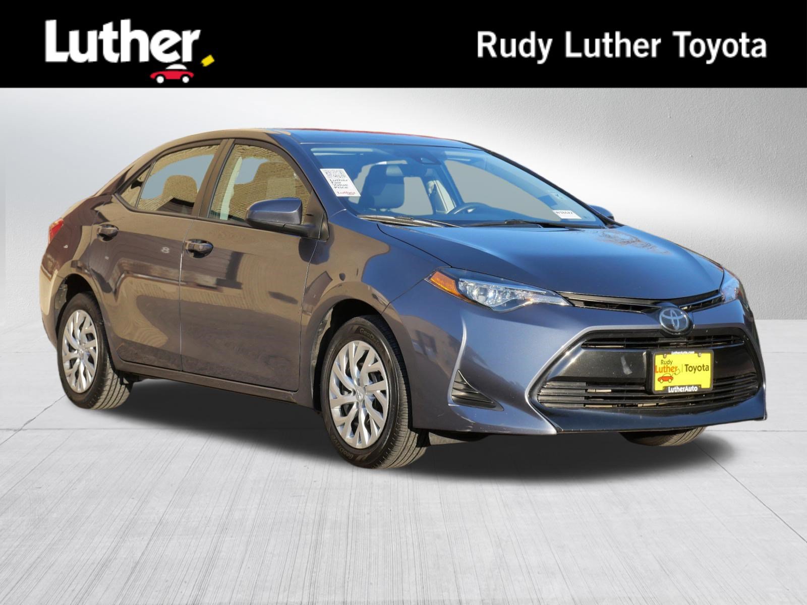 Certified 2019 Toyota Corolla LE FWD image 1