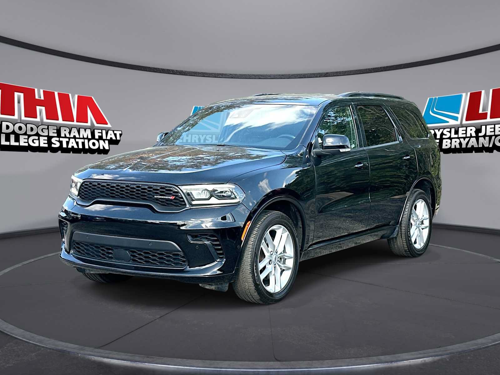 Used 2025 Dodge Durango GT AWD/4WD image 1