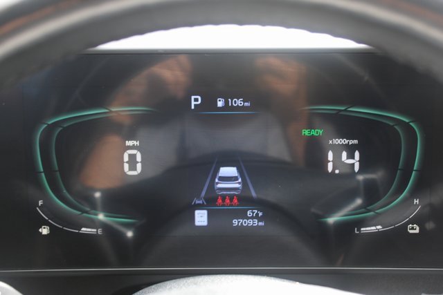 Used 2023 Kia Sportage EX image 10