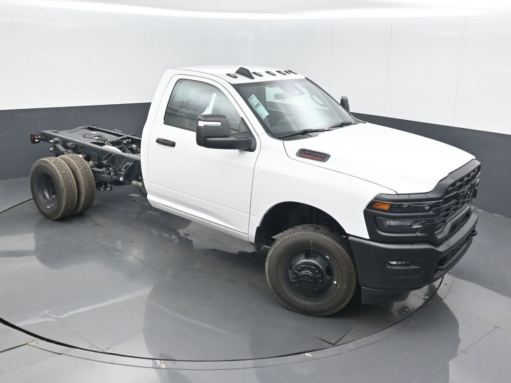 New 2026 RAM 3500 Tradesman AWD/4WD image 30