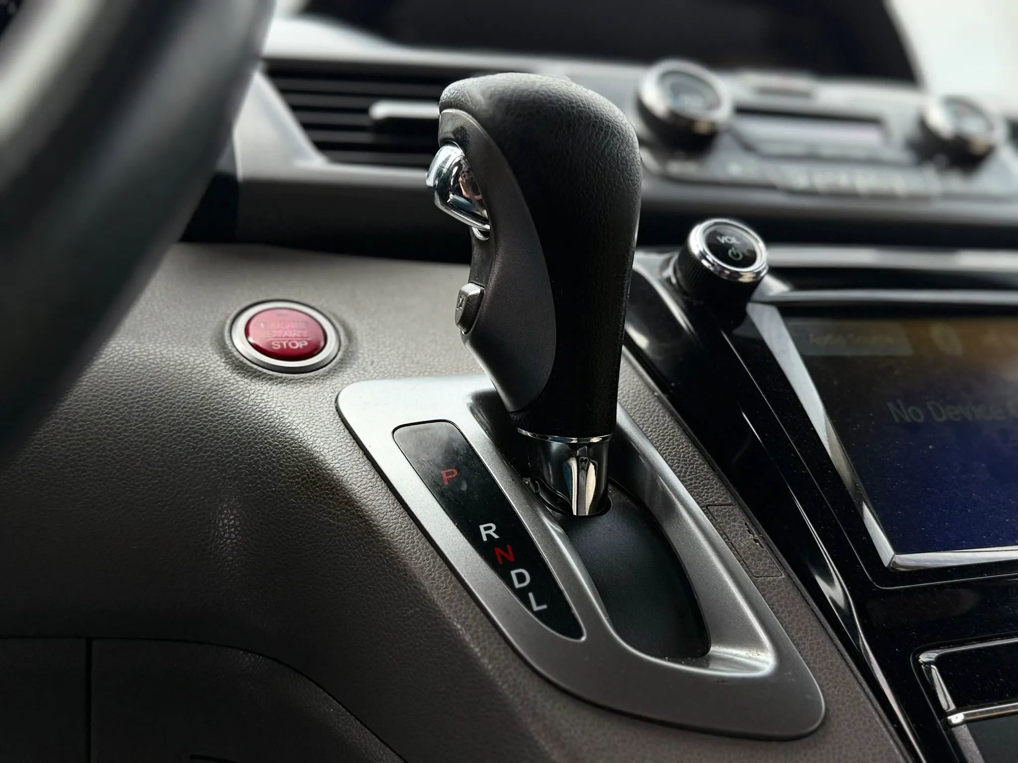 Used 2014 Honda Odyssey EX image 32