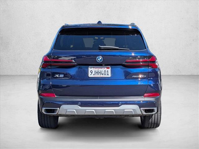 Used 2024 BMW X5 xDrive50e w/ Executive Package AWD/4WD image 7
