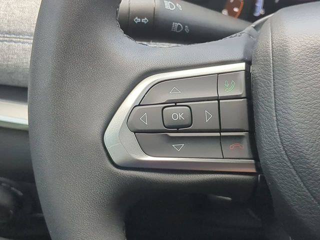 Certified 2024 Jeep Compass Latitude AWD/4WD image 27