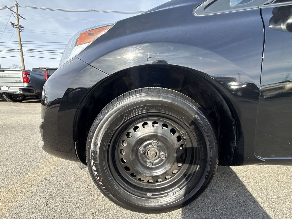 Used 2017 Nissan Versa Note SV image 10