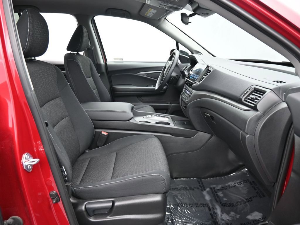 Used 2024 Honda Ridgeline Sport image 39