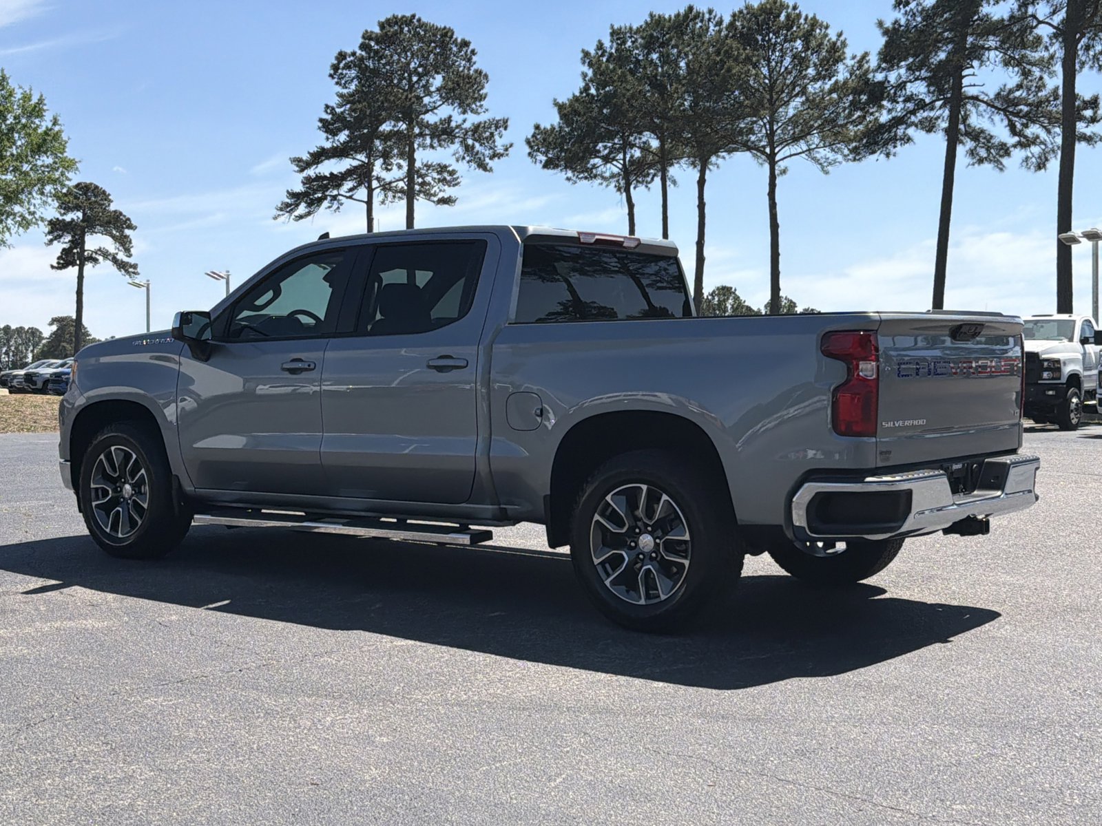 Used 2025 Chevrolet Silverado 1500 LT w/ Protection Package image 10