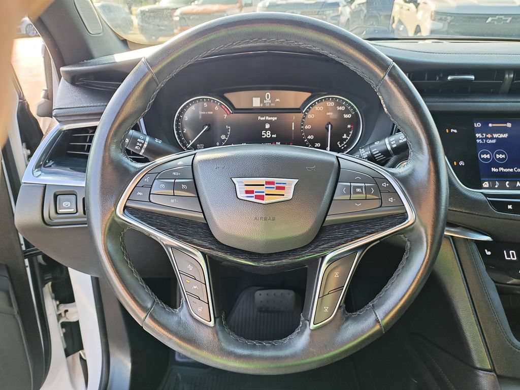 Used 2023 Cadillac XT5 Premium Luxury AWD/4WD image 17