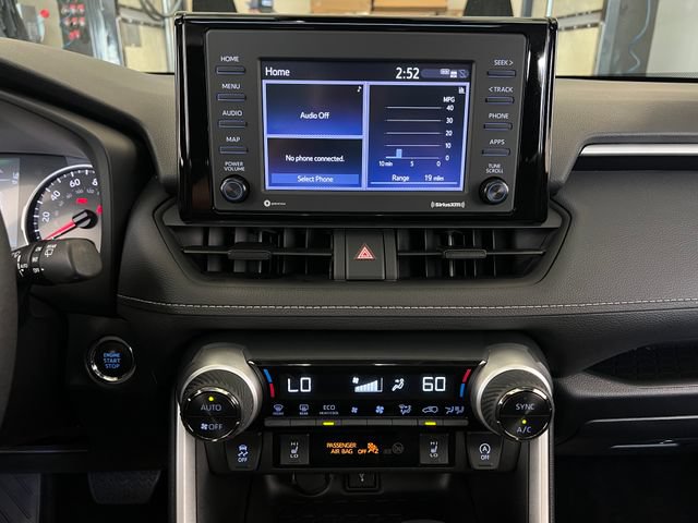 Used 2022 Toyota RAV4 XLE w/ Convenience Package AWD/4WD image 42