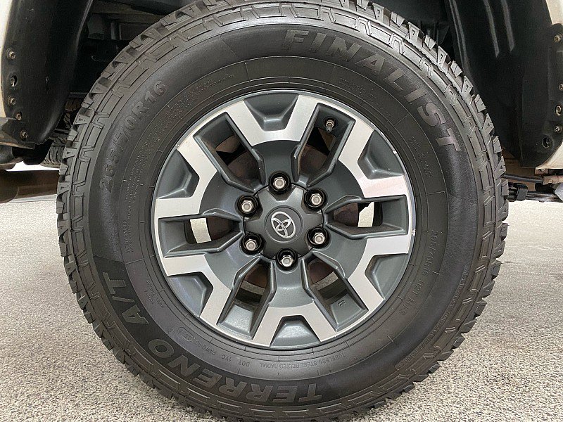 Used 2017 Toyota Tacoma SR w/ Tow Package image 24