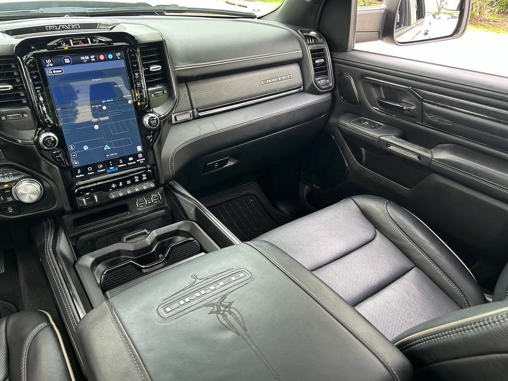 Used 2024 RAM 1500 Limited AWD/4WD image 17