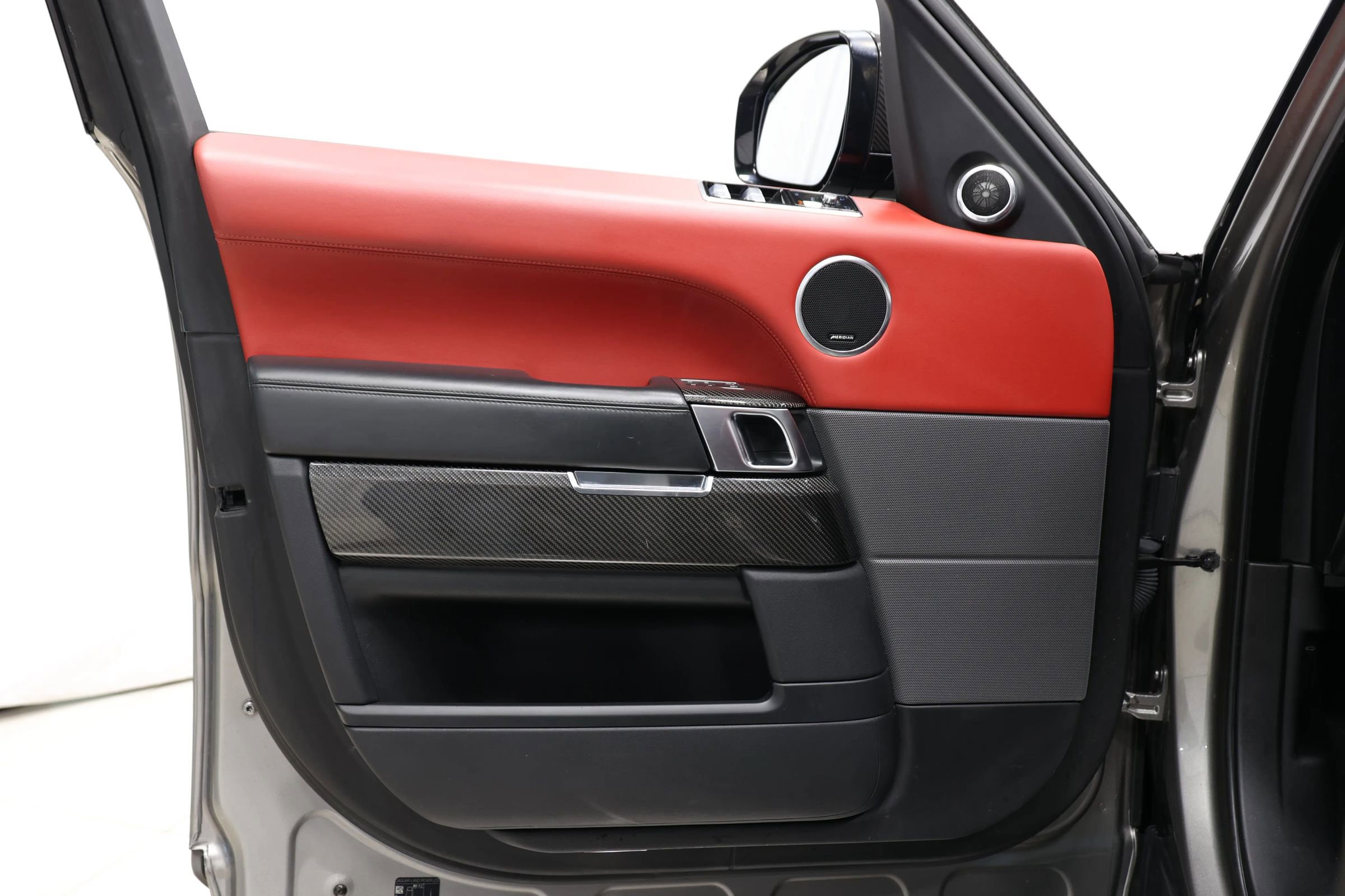 Used 2020 Land Rover Range Rover Sport SVR image 10