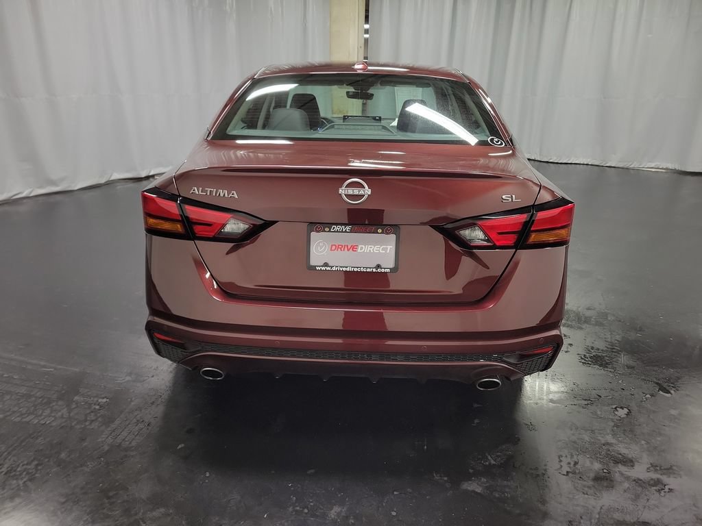 Used 2024 Nissan Altima 2.5 SL FWD image 7
