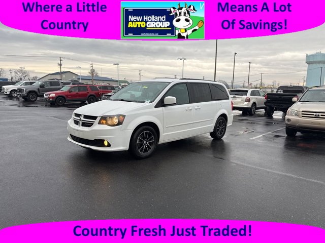 Used 2017 Dodge Grand Caravan GT image 1