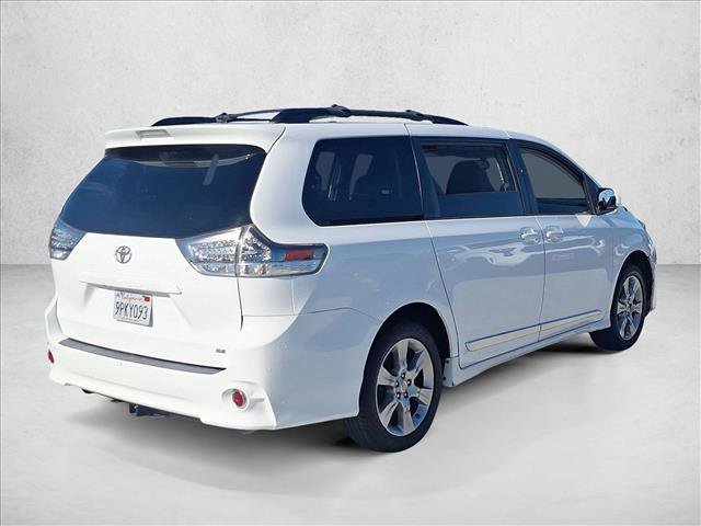 Used 2012 Toyota Sienna SE image 10