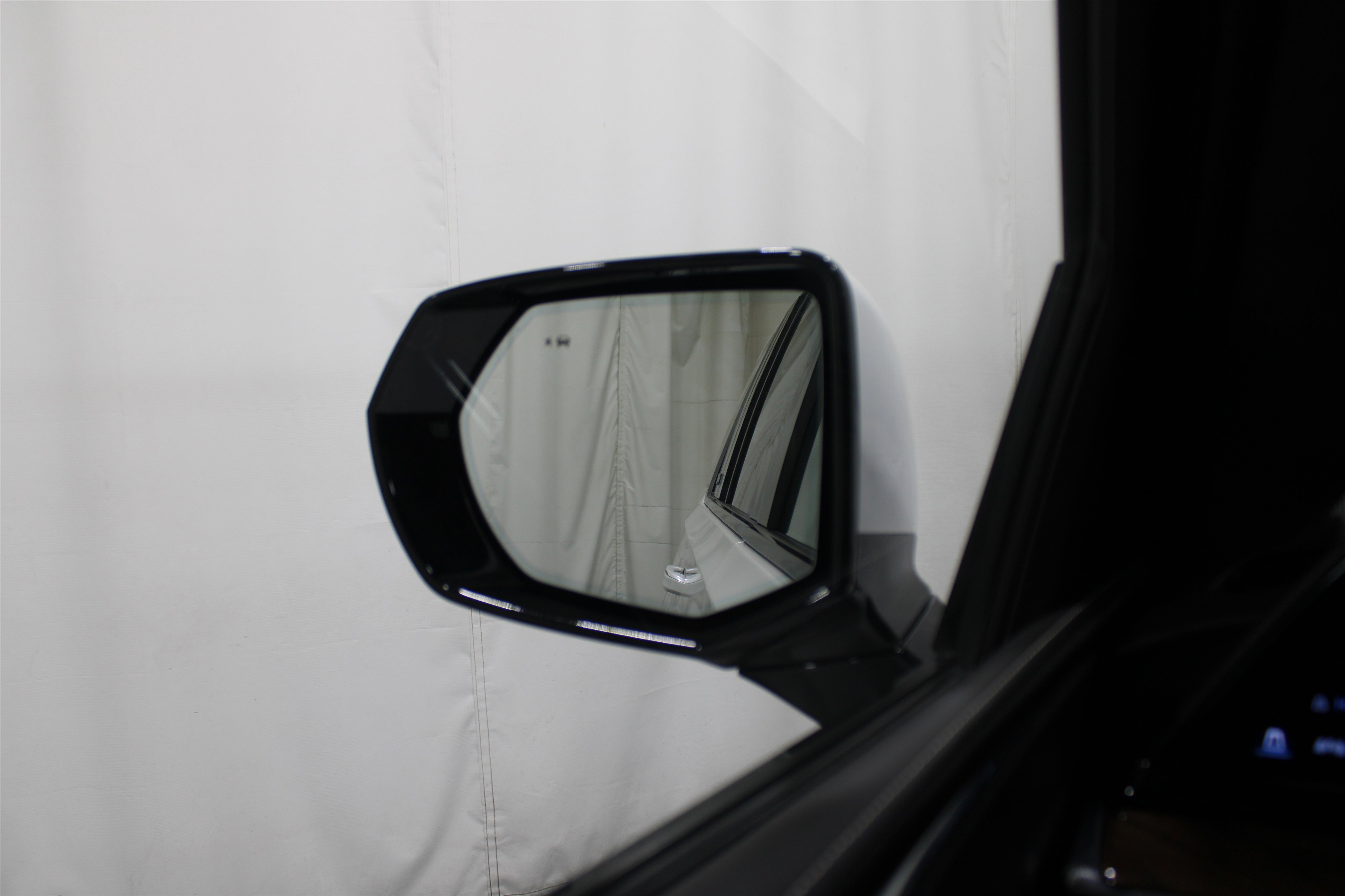 Certified 2024 Cadillac Escalade ESV Sport Platinum image 13