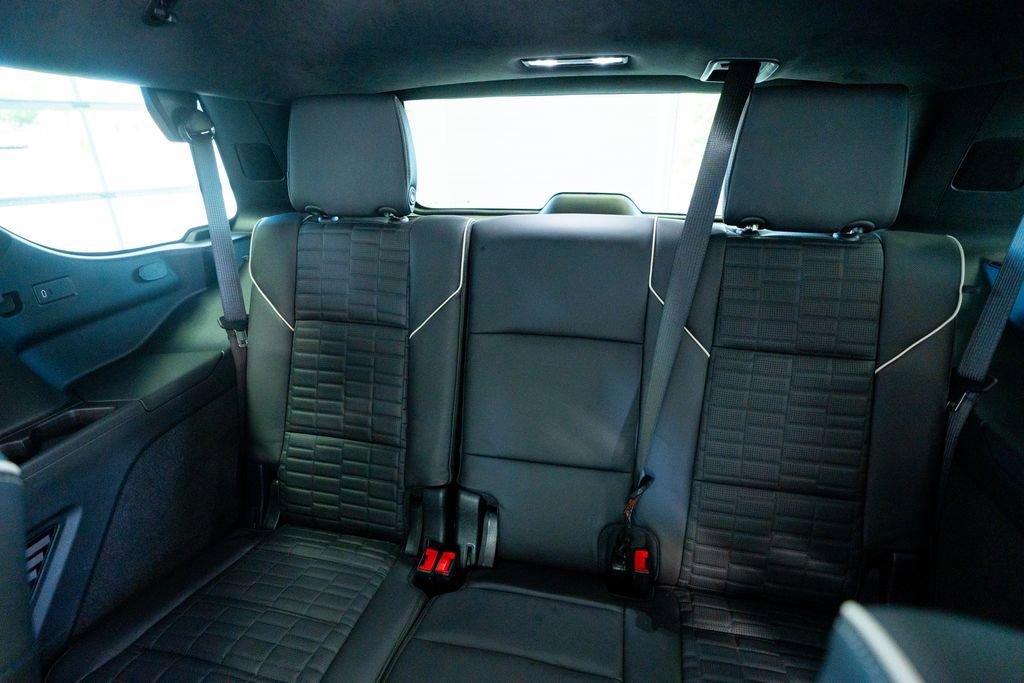 Used 2025 Cadillac Escalade V image 53