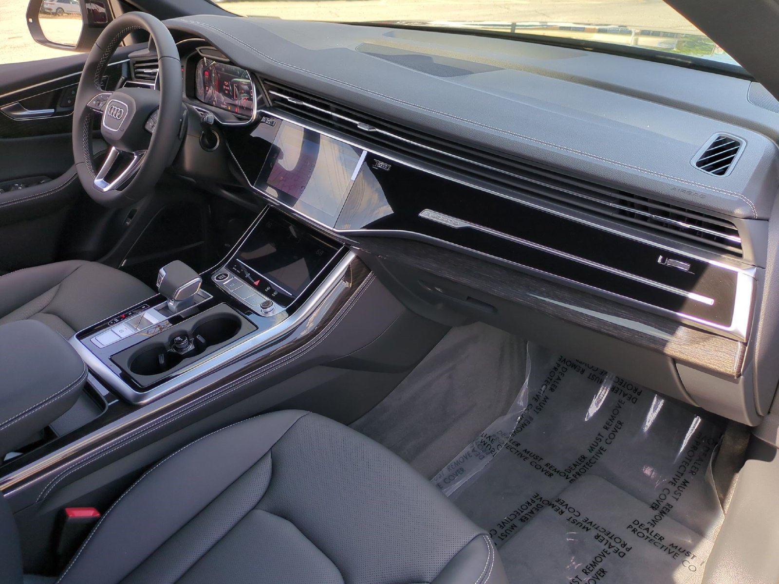 New 2027 Audi Q8 Premium Plus AWD/4WD image 9